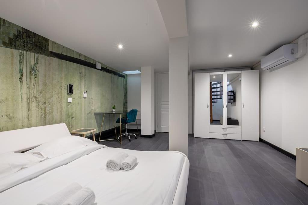 New 2 Br- 2 Bedroom In Paris 15 Eiffel Clim Екстер'єр фото