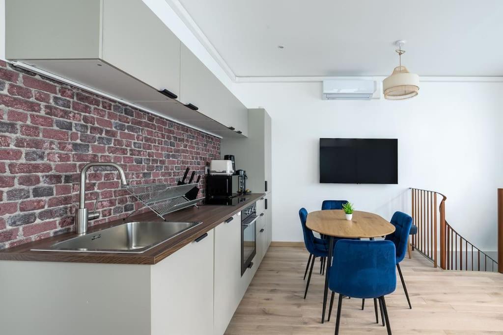 New 2 Br- 2 Bedroom In Paris 15 Eiffel Clim Екстер'єр фото